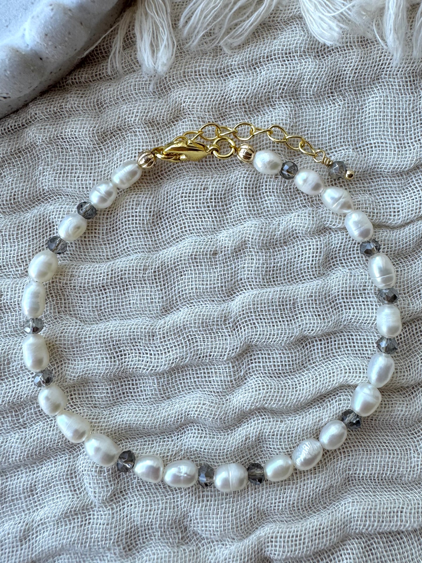 Perlu armband